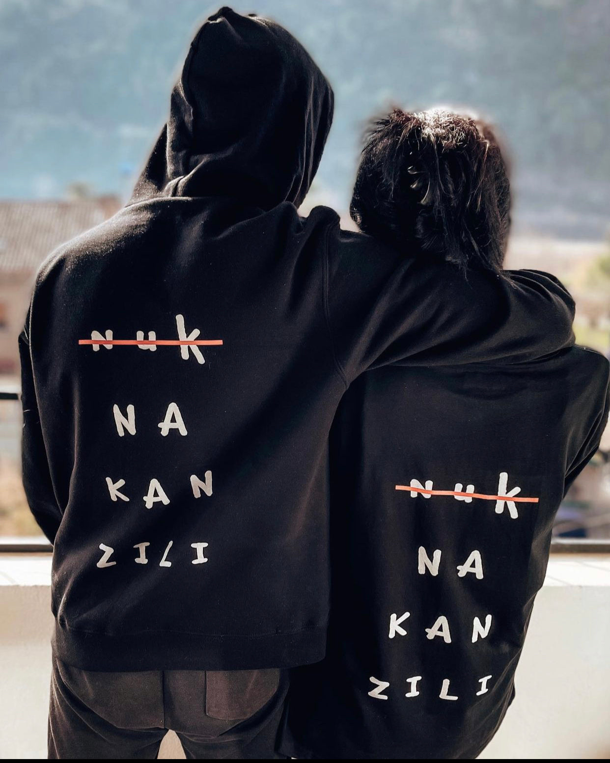 NUK NA KAN ZILI Unisex Black Hoodie